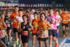 BIB: 13445, 96226, 20790
                            <button type="button" onclick="openModal(22833099)" class="btn btn-primary btn-sm float-right btn-popup" data-toggle="modal" data-target=".modal-high-quality">
                        <i class="fas fa-shopping-cart"></i> Add to Cart
                    </button>
                                            <button type="button" onclick="isThisMe(22833099, true)" class="btn btn-success btn-sm float-right btn-popup btn-isme hidden" data-toggle="tooltip" data-placement="bottom" title="นี่คือรูปของคุณใช่ไหม คลิกที่นี่เพื่อเอาเข้าอัลบั้ม">
                        <i class="fas fa-plus"></i> Add to album
                    </button>
                    <button type="button" onclick="isThisMe(22833099, false)" class="btn btn-warning btn-sm float-right btn-popup btn-isnotme hidden">
                        <i class="fas fa-ban"></i> Remove from album
                    </button>